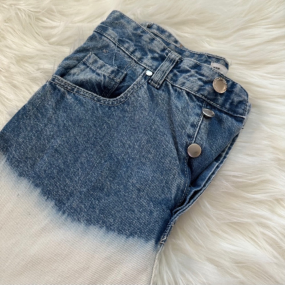 ᴇᴜᴄ ꜱᴛʀᴀᴅᴠᴀʀɪᴜꜱ ʙʟᴇᴀᴄʜ ᴡᴀꜱʜᴇᴅ ᴅᴇɴɪᴍ ᴍᴏᴍ ᴊᴇᴀɴꜱ - Picture 3 of 16